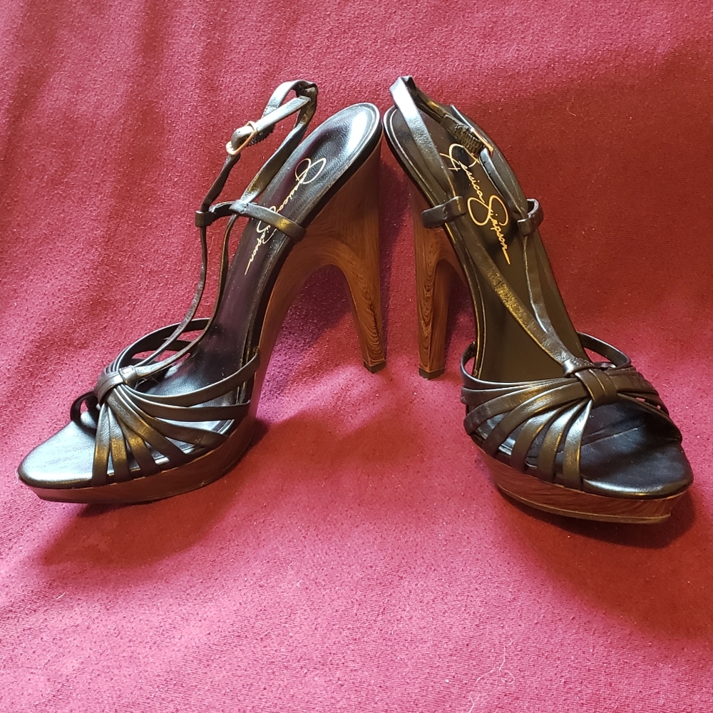 J.Simpson "wood" platform stiletto sz 7/7.5, strap